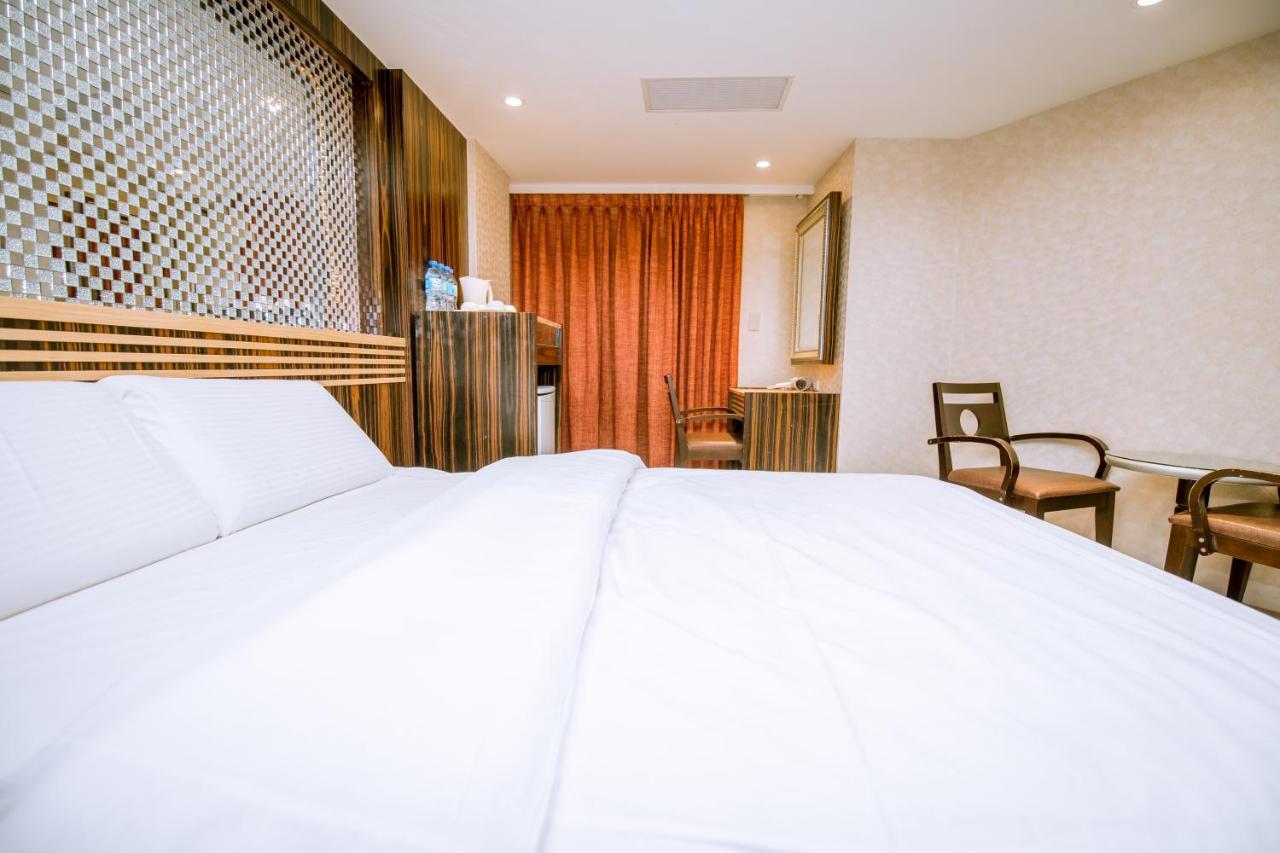 Guide Hotel Taipei Xinyi Eksteriør bilde